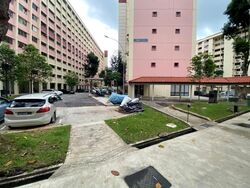 Yishun Street 22 (D27), Shop House #584134921